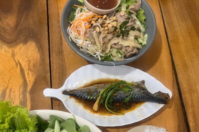 Ho Chi Minh Street Food & City Sights with Local Female Guide - City sights along the route: classic landmarks without the museum slog