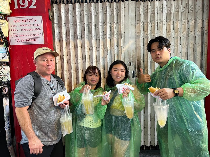 Ho Chi Minh: Street Food Experience in Saigon by Walking - Your food route: from Bánh Xèo to Nước mía