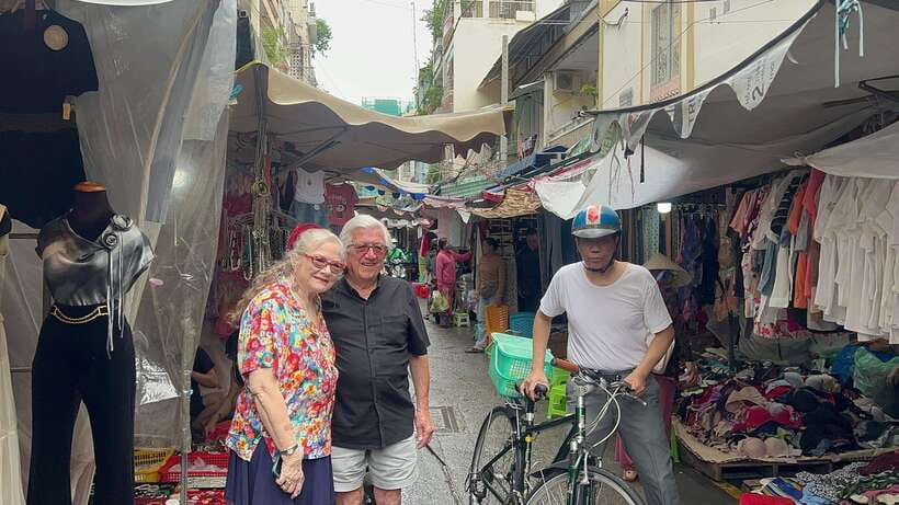 Ho Chi Minh Street Food Private Tour With Funny Guide - Ho Chi Minh Street Food, With a Real-World Guide