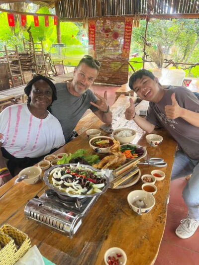 Ho Chi Minh Street Food Private Tour With Funny Guide - Two Ways to Eat: Luxury Comfort vs True Street-Level Stops