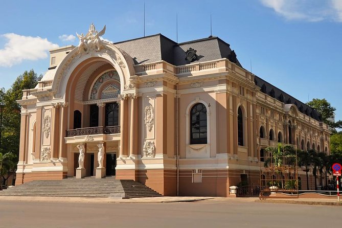 Individual Saigon city tour as a private tour - Bui Vien and Nguyen Hue: street energy without losing your schedule