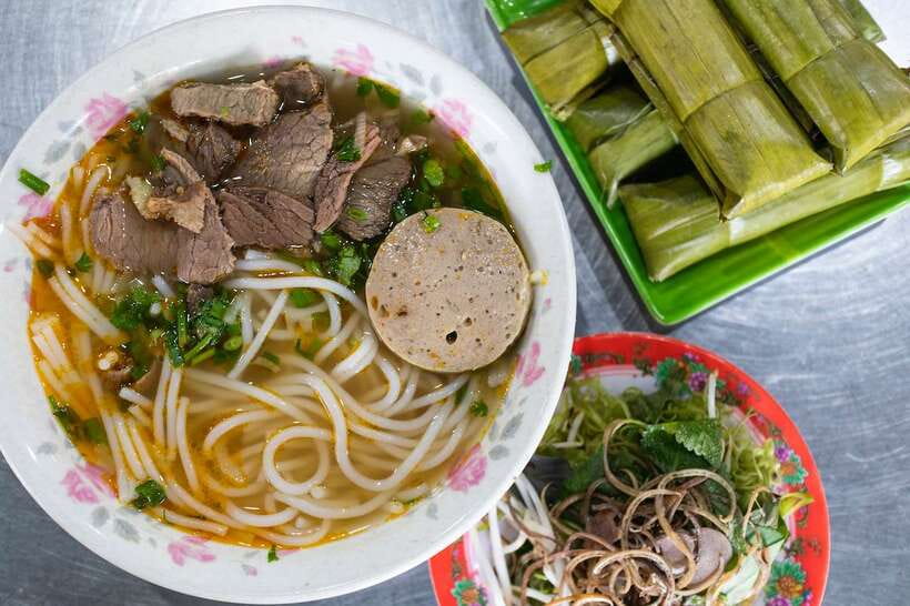 KISSTOUR | Motorbike Food Tour Female Drivers in Ho Chi Minh - FAQ