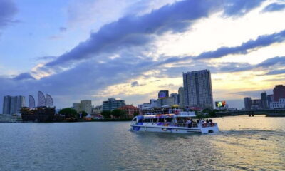 Lively Saigon River Sightseeing Cruise + Guided Walking Tour - Nguyen Hue stories, then Bạch Đằng photos before you reach the water