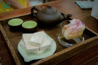 Lotus Experience - Lotus dinner: lotus rice, lotus salad, and lotus milk