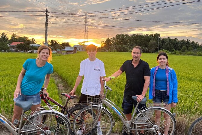 LUXURY Mekong 2 Days 1 Night SMALL GROUP Stay at Tiny Homestay with BBQ Dinner - The tiny garden homestay: fishing, canoeing, sunset over rice fields