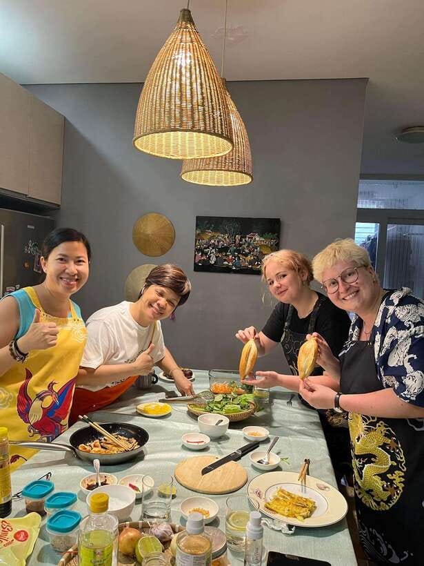 Mama Lan's Home Cooking Class with 30+ Years of Experience - Key things to know before you cook