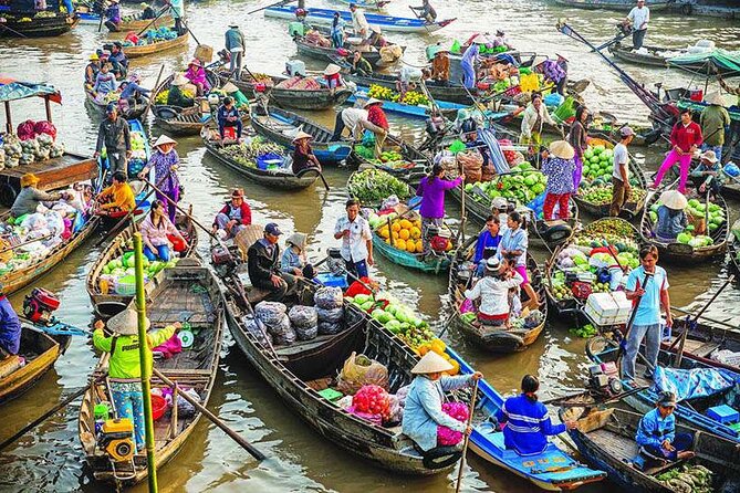 Mekong Delta 2Days/1 Night included Pick up & Transfers - Day 2 early: the Bassac River boat ride sets up Cai Rang