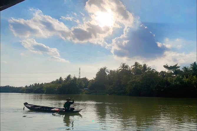 Mekong Delta Full-Day Tour - Boat ride details: motor power, then quiet rowing