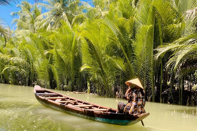 Mekong Delta Full-Day Tour - Đờn Ca Tài Tử: folk music that fits the river setting