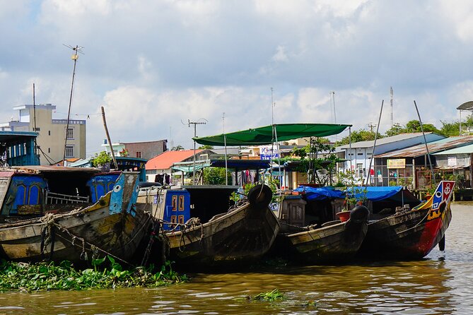 MEKONG DELTA TOUR TO FLOATING MARKET CAI BE from HCM city - Lunch on a river island orchard: included, but mind your preferences