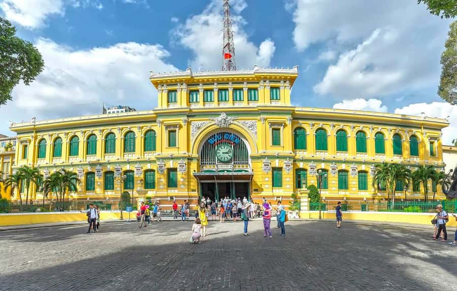 Private Saigon Highlights Tour by Car – Flexible Half Day - Who this tour suits best