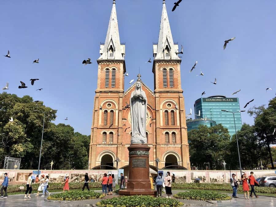 Private Saigon Highlights Tour by Car – Flexible Half Day - What the $65 price gets you (and why it’s fair for a half day)