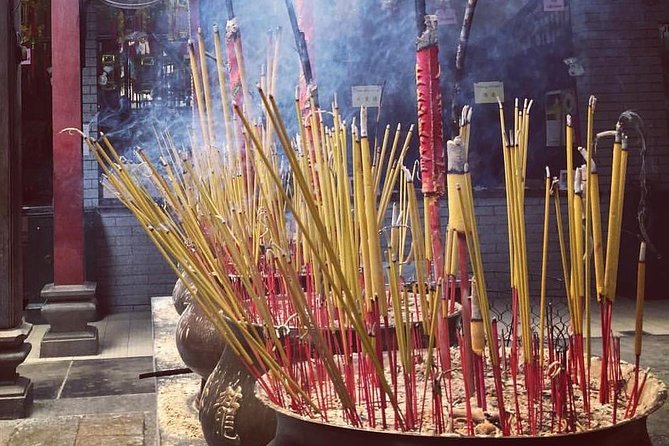Private tour to Cu Chi and HCMC 1 day - Ben Thanh Market Finish: Shopping Plus a Local Drink