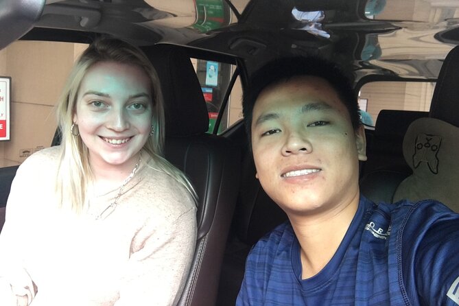 Private Transfer From Saigon Center To Tan Son Nhat Airport (SGN) - The ride experience: English driver, luggage help, and the in-between moment
