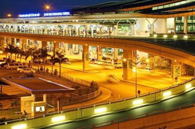 Private transfer Tan Son Nhat Airport (SGN) - Hotels In City - Pickup Made Simple: Hotel Lobby vs Airport Exit Gate