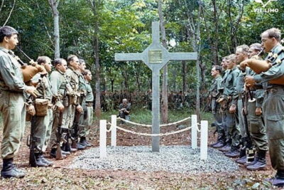 Remembering Long Tan- Nui Dat Battle : A Tour of Historic Sites - The 6 RAR Flagpole and Horseshoe Hill: Memorial Viewing With Context