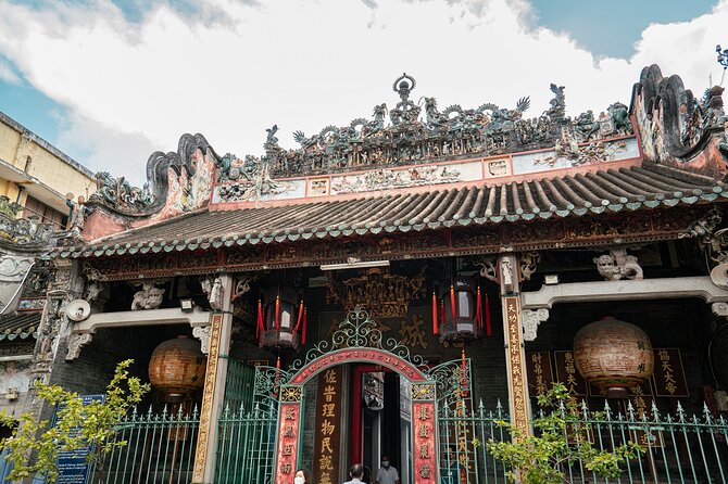 Sai Gon City Full Day Tour - Ben Dinh Tunnels: The Cinema Room to the Underground Layout