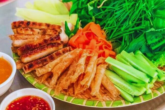Saigon Authentic Food Walking Tour with Less Tourist People - Why This 6pm Food Walk Feels Local Fast