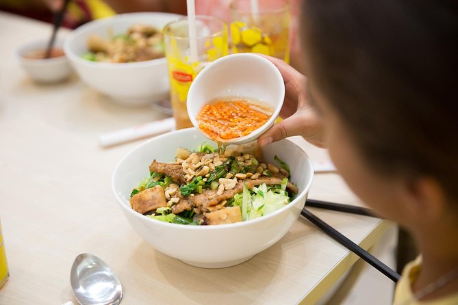 Saigon Food Tour on Scooter at Night - Key reasons this night food tour works