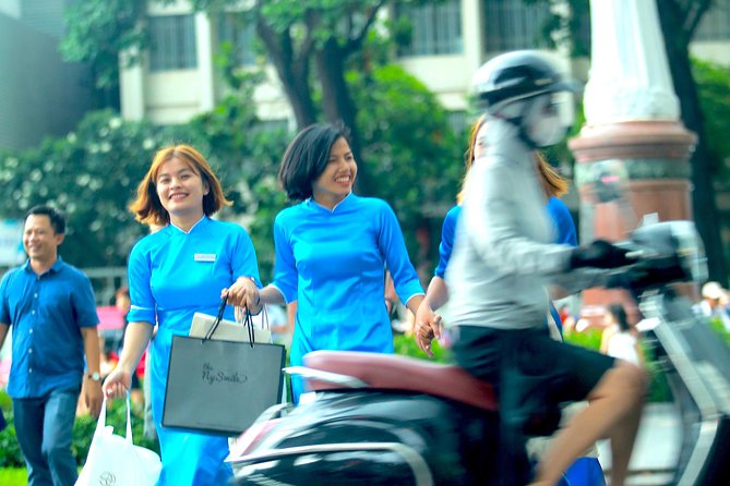 Saigon Half Day Shopping Tour by Motorbikes - KissTour - Motorbikes, Markets, and a Coffee Break in 3.5 Hours