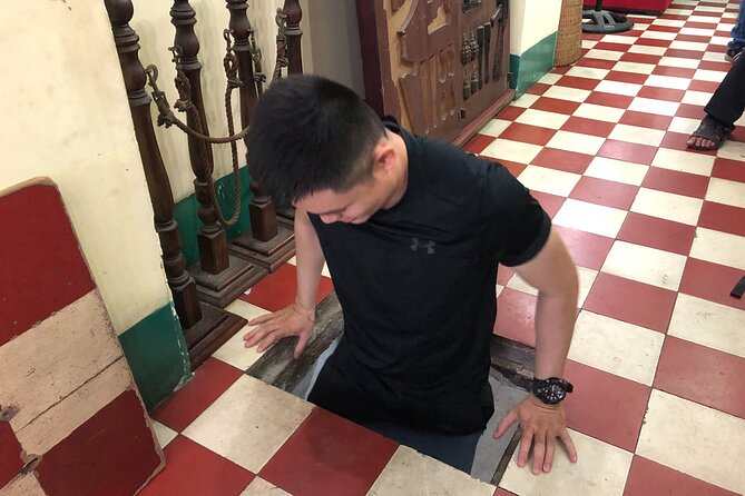 Saigon Historical City Tour On Motorbike - Explore French Quarter - Reunification Palace: the turning point you can walk through