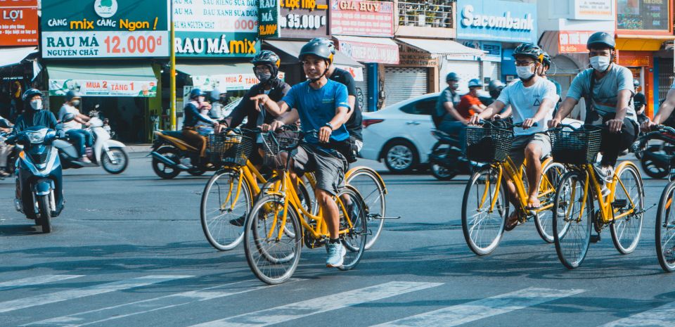 Saigon Off-the-Beaten Path-Cycling Tour in Ho Chi Minh City - District 5 and Cho Lon: Chinatown scenes without the map chaos