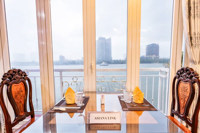 Saigon River Dinner Cruise: Buffet, Set Menu, Fine Dining (3hrs) - The river cruise: 60–120 minutes of lights, bridges, and skyline photos