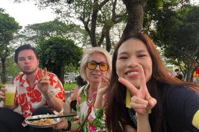 Saigon Street Food By Night - Foodie City Private Tour With Local Guide - Ho Thi Ky Flower Market: Flowers, an Old Building, and Appetite Control