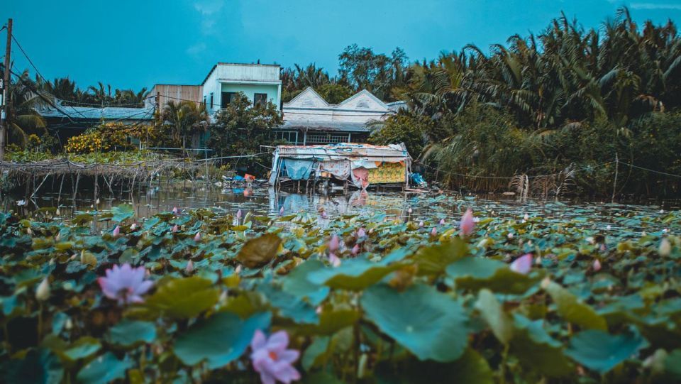 Saigon's Last Mekong Countryside Cycle Tour-Ho Chi Minh City - Quán Nhà Lá break: the tasting moment you’ll remember