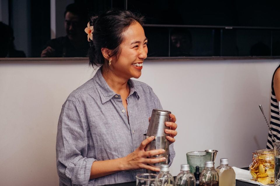 Shake & Savor: Coffee-Themed Cocktails from Việt Nam - The 90-Minute Flow: Welcome Drink, Tutorials, and Short Videos