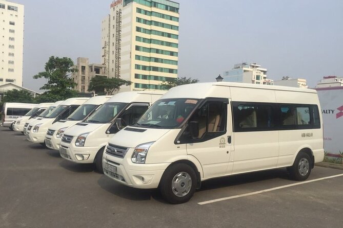 (TOP) Private car: Ho Chi Minh Airport (SGN) from/to HCM center - The meet-and-greet moment: how you actually find your driver