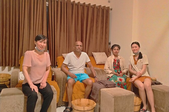 Water Puppet Show/ Foot Massage - Dinner Cruise Saigon Night Private Tour - Yuri spa foot-and-hand massage: the reset before dinner