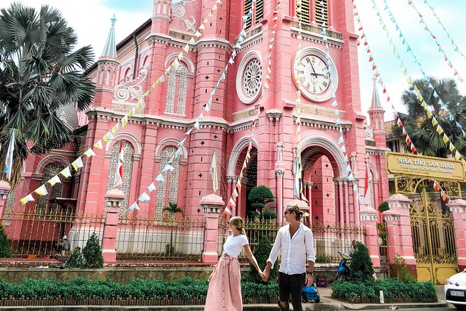 ️ Ho Chi Minh City Instagram Tour: Hidden Gems (Private & All-Inclusive) - Notre-Dame Cathedral Basilica: The French-Folded Start
